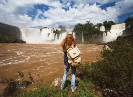 Maravilla Natural: Cataratas del Iguazú Maravilla Natural: Cataratas del Iguazú